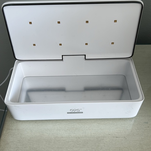 SUNUV UVC LED Sterilizing Box 59S Model S2 euc - Picture 2 of 4